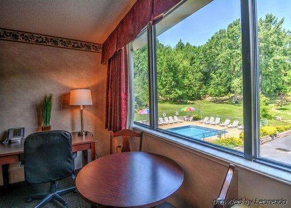 Rodeway Inn Springhills Lake George Exteriör bild