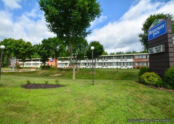 Rodeway Inn Springhills Lake George Exteriör bild