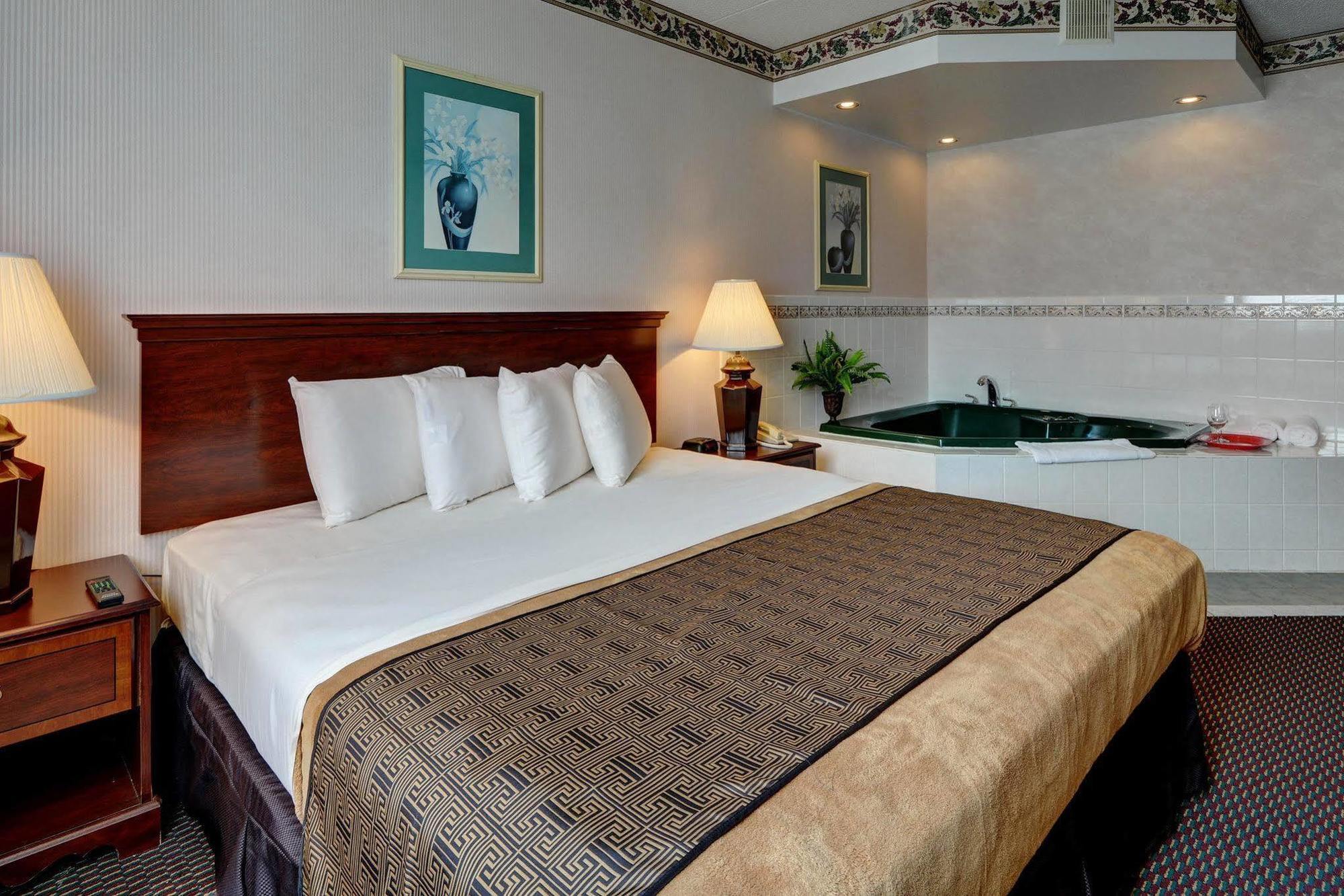 Rodeway Inn Springhills Lake George Exteriör bild